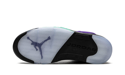 Jordan Mens Air Jordan 5 Retro 136027 500 Alternate Grape - Size 8