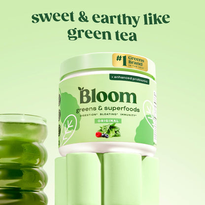 Bloom Nutrition Superfood Greens Powder, Berry, 30 Servings | Digestive Enzymes with Probiotics and Prebiotics, Gut Health, Bloating Relief for Women, Chlorella, Green Juice Mix