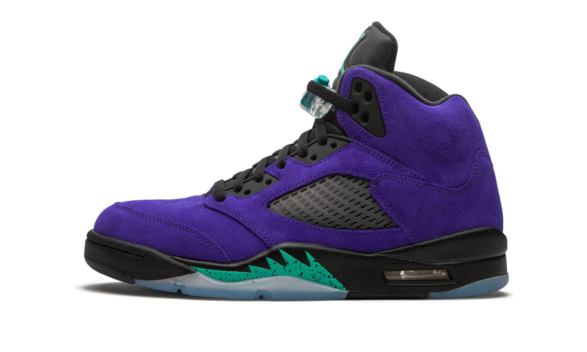Jordan Mens Air Jordan 5 Retro 136027 500 Alternate Grape - Size 8