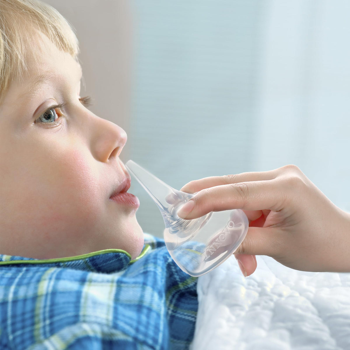 Innovo Hospital Grade Silicone Twister Bulb Baby Ear Syringe and Nasal Aspirator