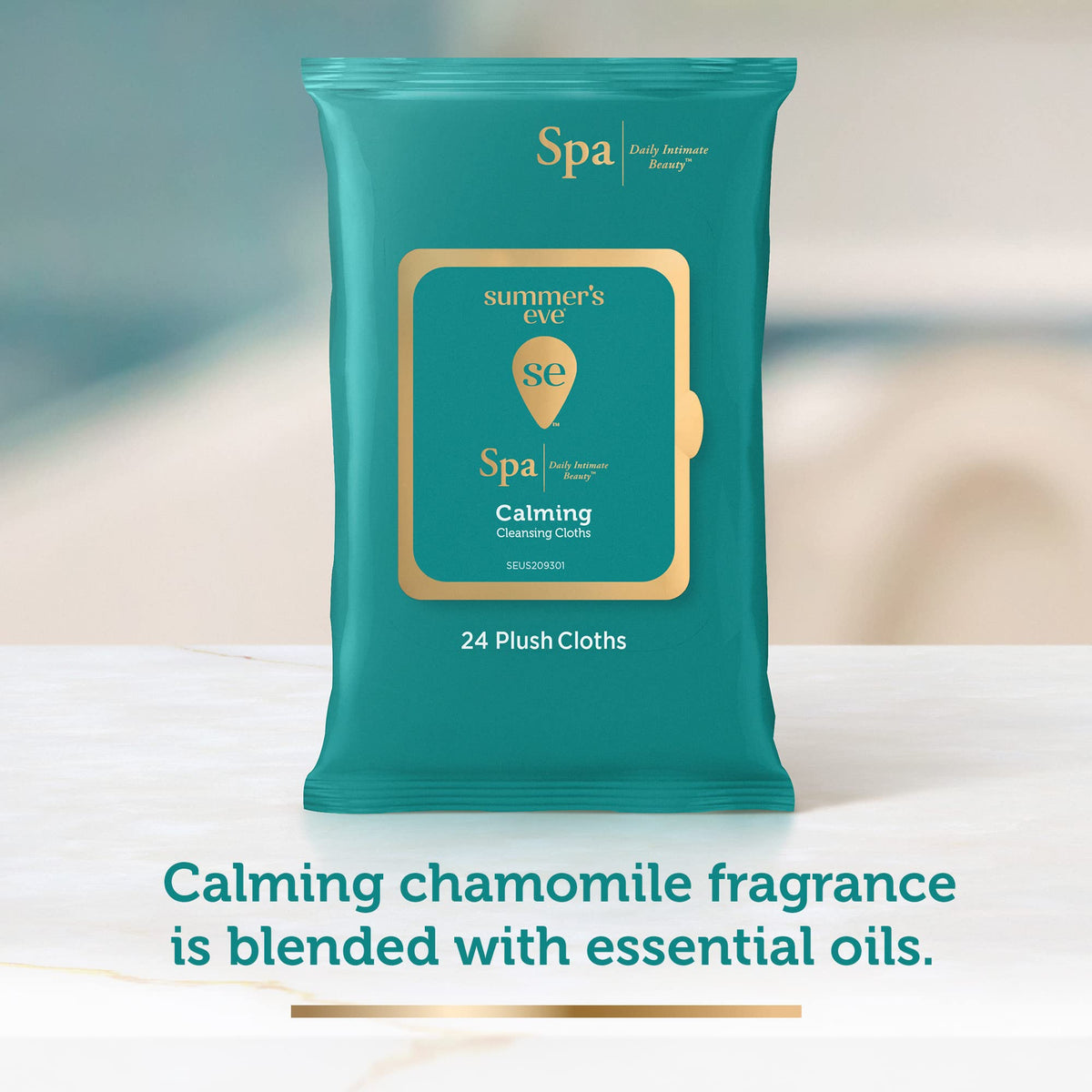 Summer's Eve Spa Calming Chamomile Feminine Wipes, 100% Plant Based*, pH balanced Plush Cloths