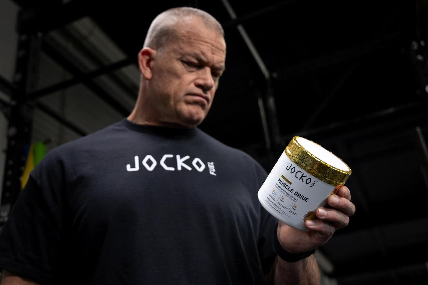 Jocko Fuel Muscle Drive Pro Series, Mango Passionfruit, HMB, Di-Leucine, EAAs, Protects Lean Muscle Mass & Breakdown, Aids Recovery, Natural Appetite Suppressant, No Bloat, Zero Sugar, 30 Servings