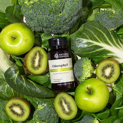 Nature's Sunshine Chlorophyll, 60 Softgel Capsules: Support Digestion, Immunity & Detoxification with Internal Deodorant Benefits. Easy-to-Swallow Capsules Promote Overall Well-Being & Energy