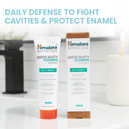 Himalaya Botanique Anticavity Fluoride Toothpaste, Fluoride with Multi-Benefit Support, Fights Cavities, Strengthens Enamel, Promotes Remineralization, Mint Flavor, 4 oz.