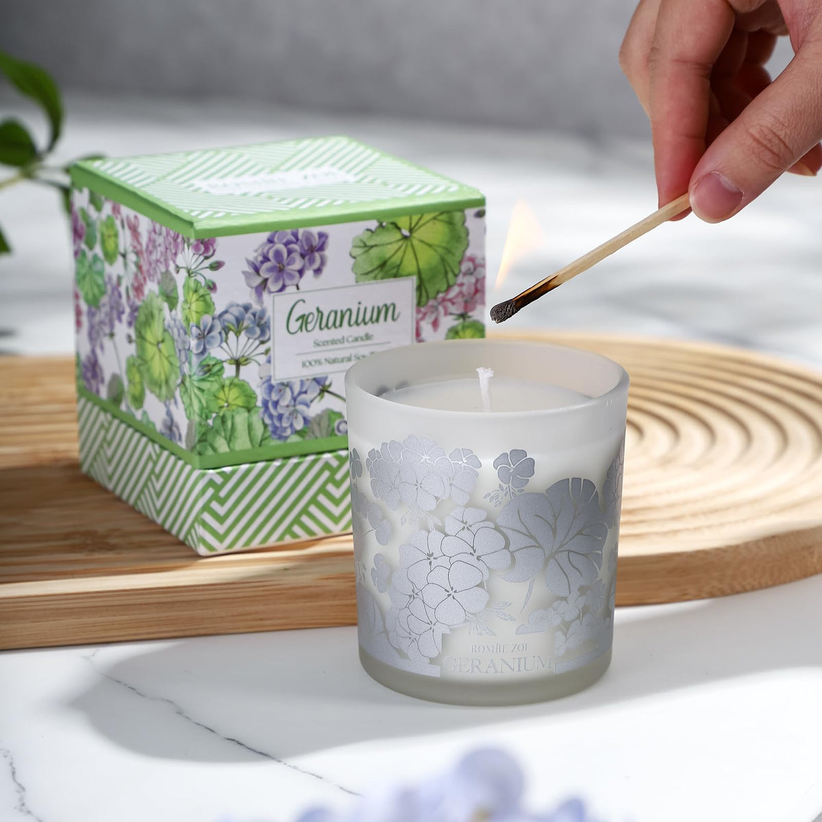ROMIIE ZOI Scented Candle - Geranium - 6oz Aromatherapy Soy Wax Jar Candle for Home, Gifts for Women