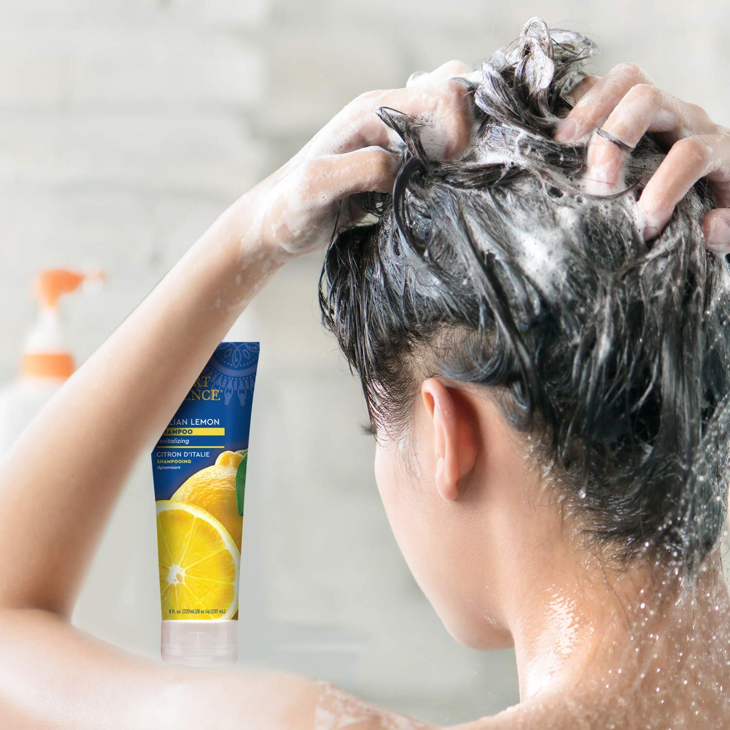 Desert Essence Italian Lemon Clarifying Shampoo with Lemon Peel Oil & Aloe, Vegan, Gluten-Free, No Artifical Fragrances, 8 fl oz