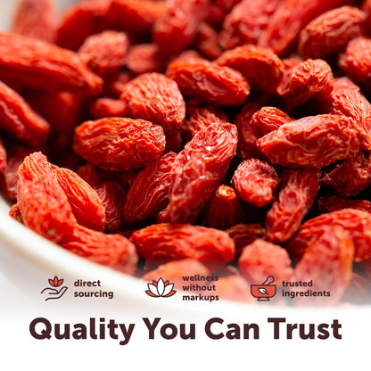 Micro Ingredients Organic Goji Berries 2lbs (32oz) | Large Whole Sun-Dried Berries | Raw Wolfberries | Natural Flavor for Trail Mix, Juice, & Tea | Sulfate Free, Vegan Friendly, Non-GMO