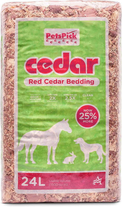 PETSPICK Red Cedar Pet Bedding for Dogs and Horses, 24L | Red cedar bedding provides a natural layer for dogs, horses, stalls, kennels and animal areas; 24 L package.