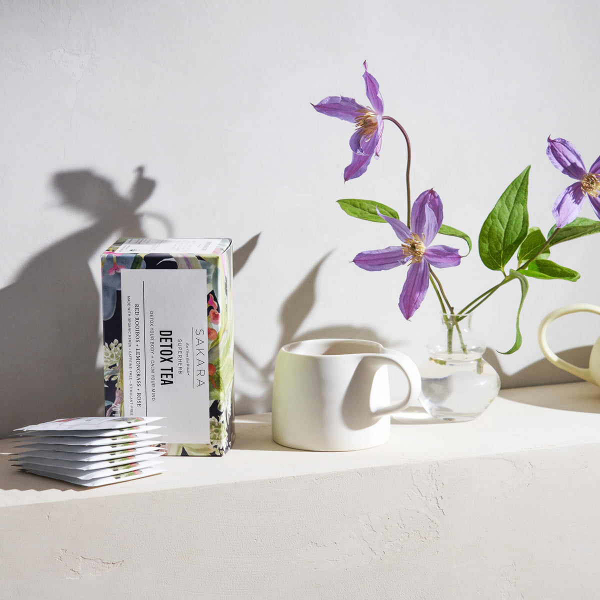 Sakara Detox Tea - Herbal Tea with Rose Petals, Lemon Peel, Lemongrass, & Rooibos