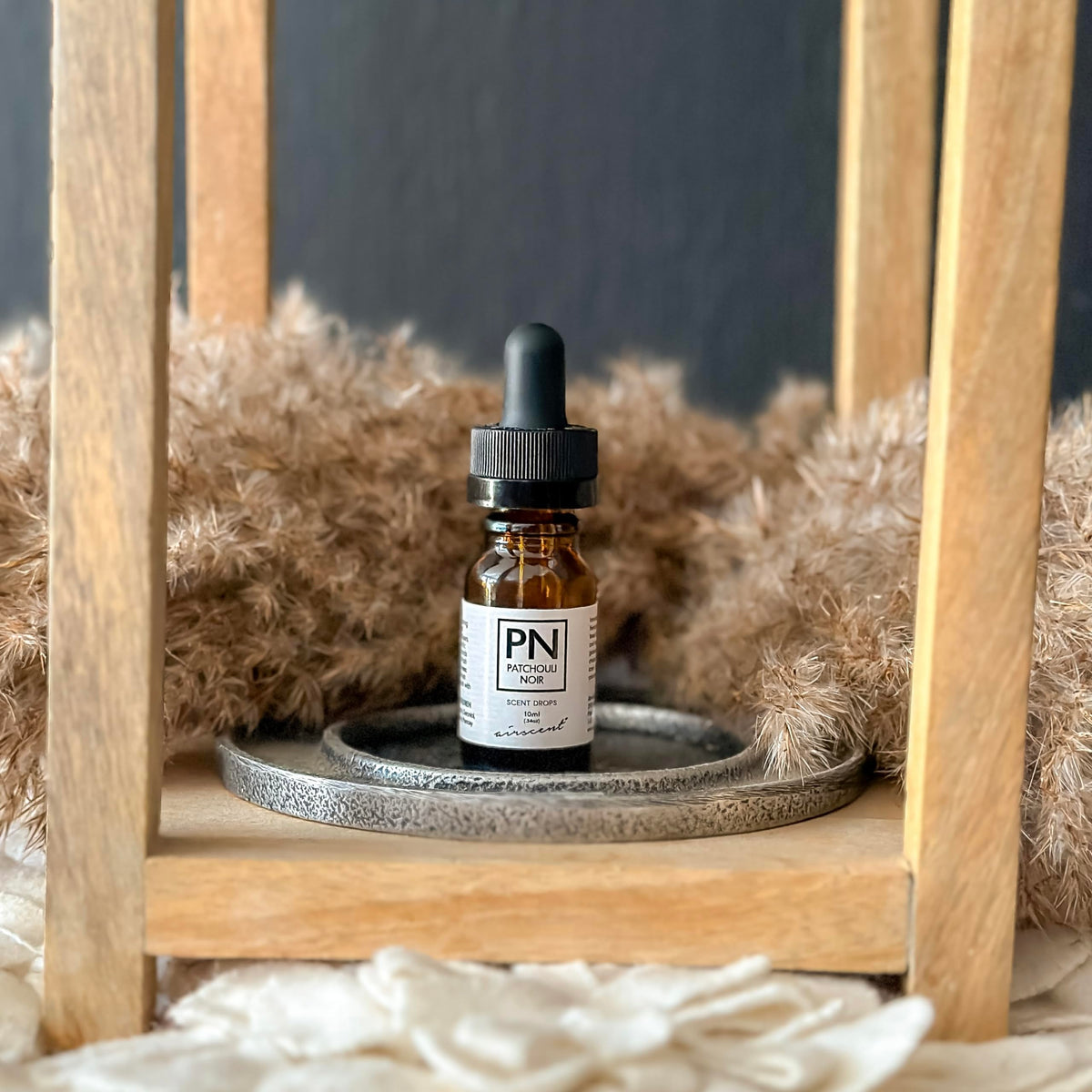 Patchouli Noir Diﬀuser Oil - Air-Scent Aroma and Essential Oil Blend - 10 Milliliter (.34 ﬂ oz)