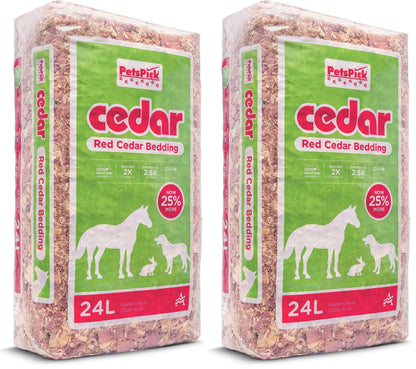 PETSPICK Red Cedar Pet Bedding for Dogs and Horses, 24L | Red cedar bedding provides a natural layer for dogs, horses, stalls, kennels and animal areas; 24 L package.